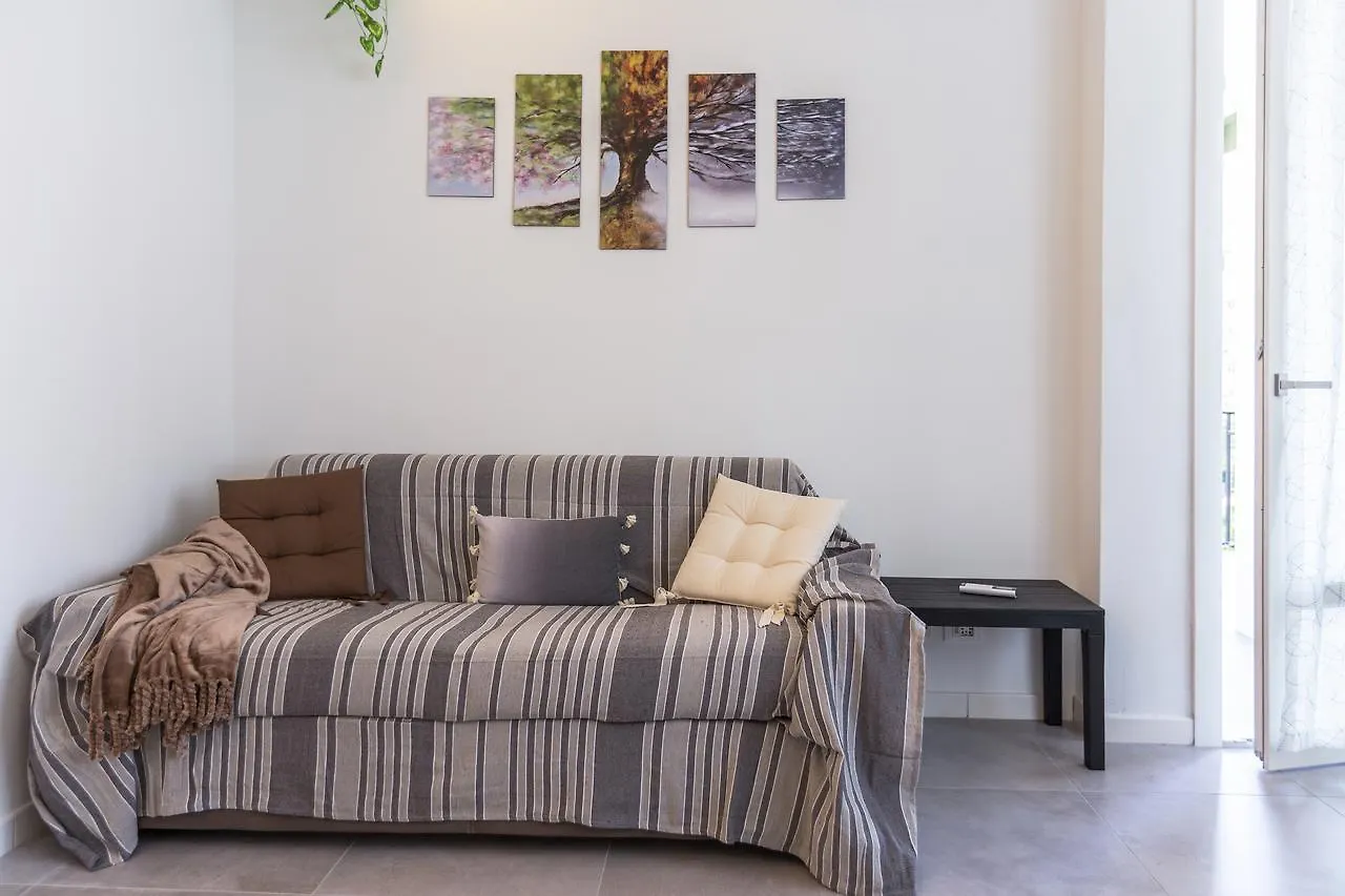 Milano Business Balcony Flat Apartment Italy