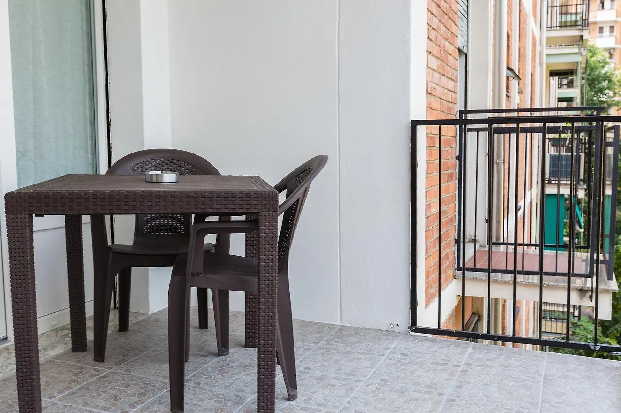 Milano Business Balcony Flat Apartment 0*, Milan Italy