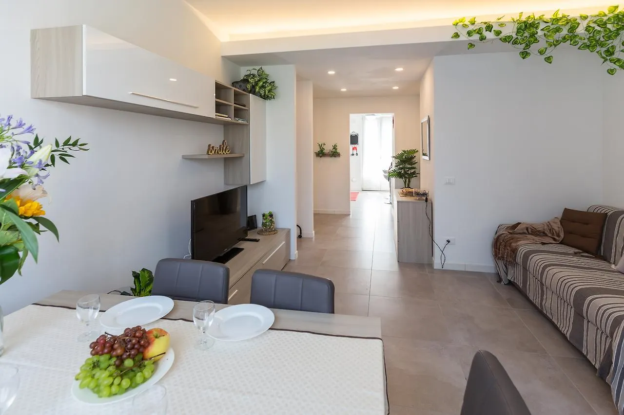 Milano Business Balcony Flat Apartment Italy