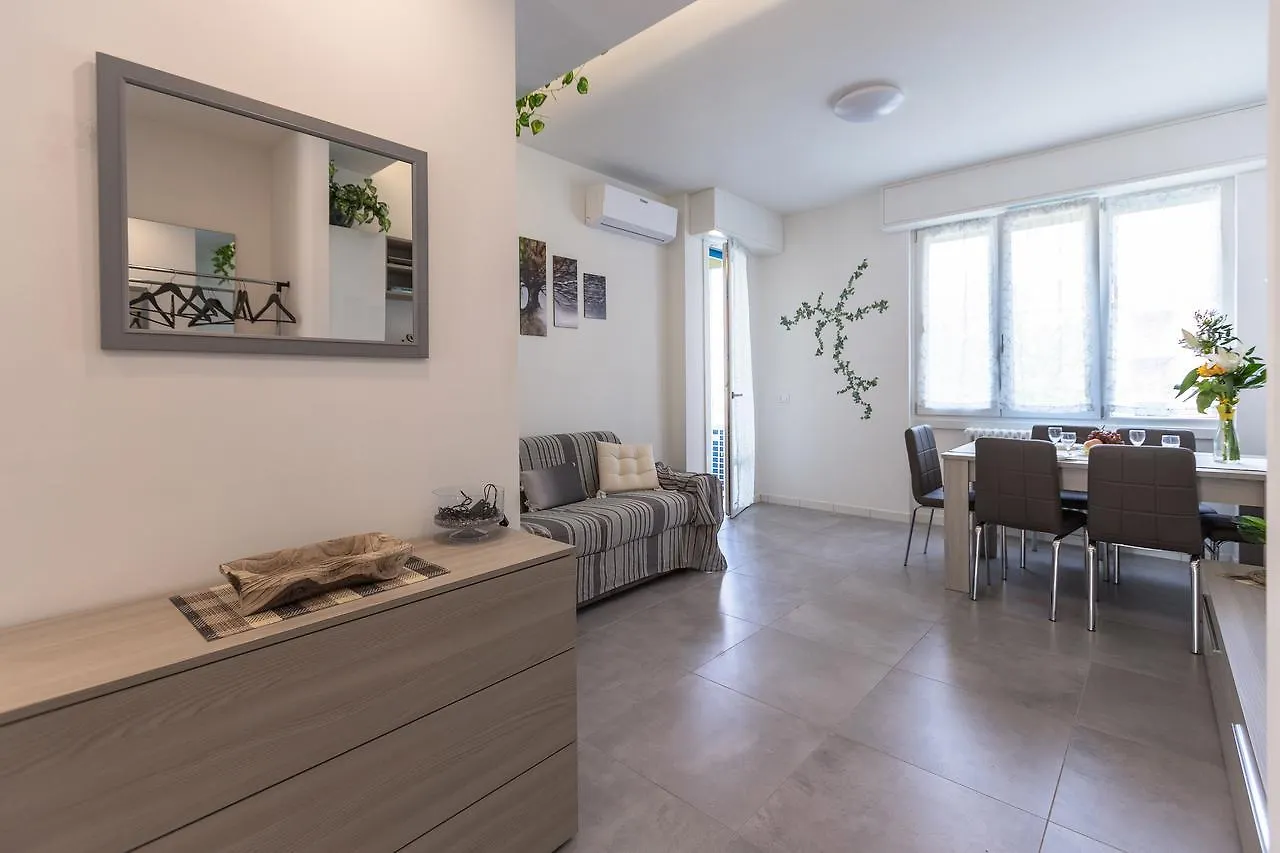 Milano Business Balcony Flat Apartment Milan