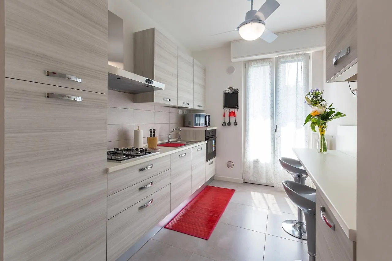 Milano Business Balcony Flat Lägenhet